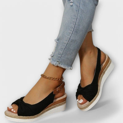 Amelia™ Orthopaedic Toe-Post Sandals
