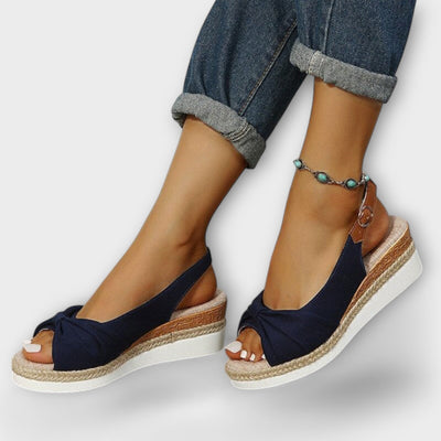 Amelia™ Orthopaedic Toe-Post Sandals