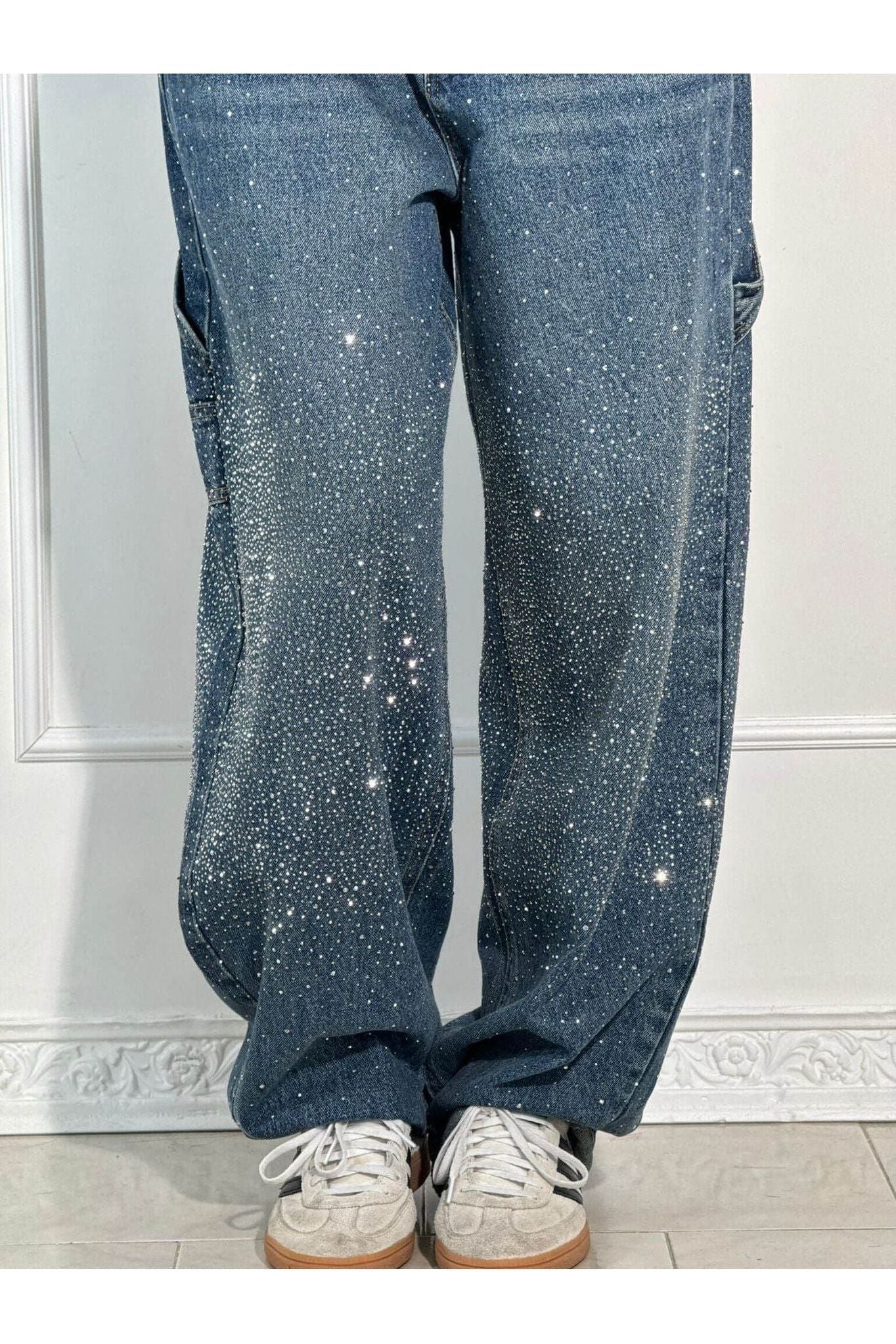 Amelia™ Celeste Rhinestone Wide-Leg Jeans