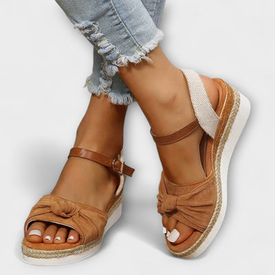 Amelia™ Orthopaedic Toe-Post Sandals