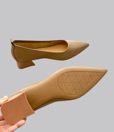 Amelia™ Pointed-Toe Leather Pumps