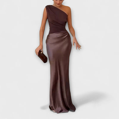 Amelia™ One-Shoulder Ruched Maxi Dress