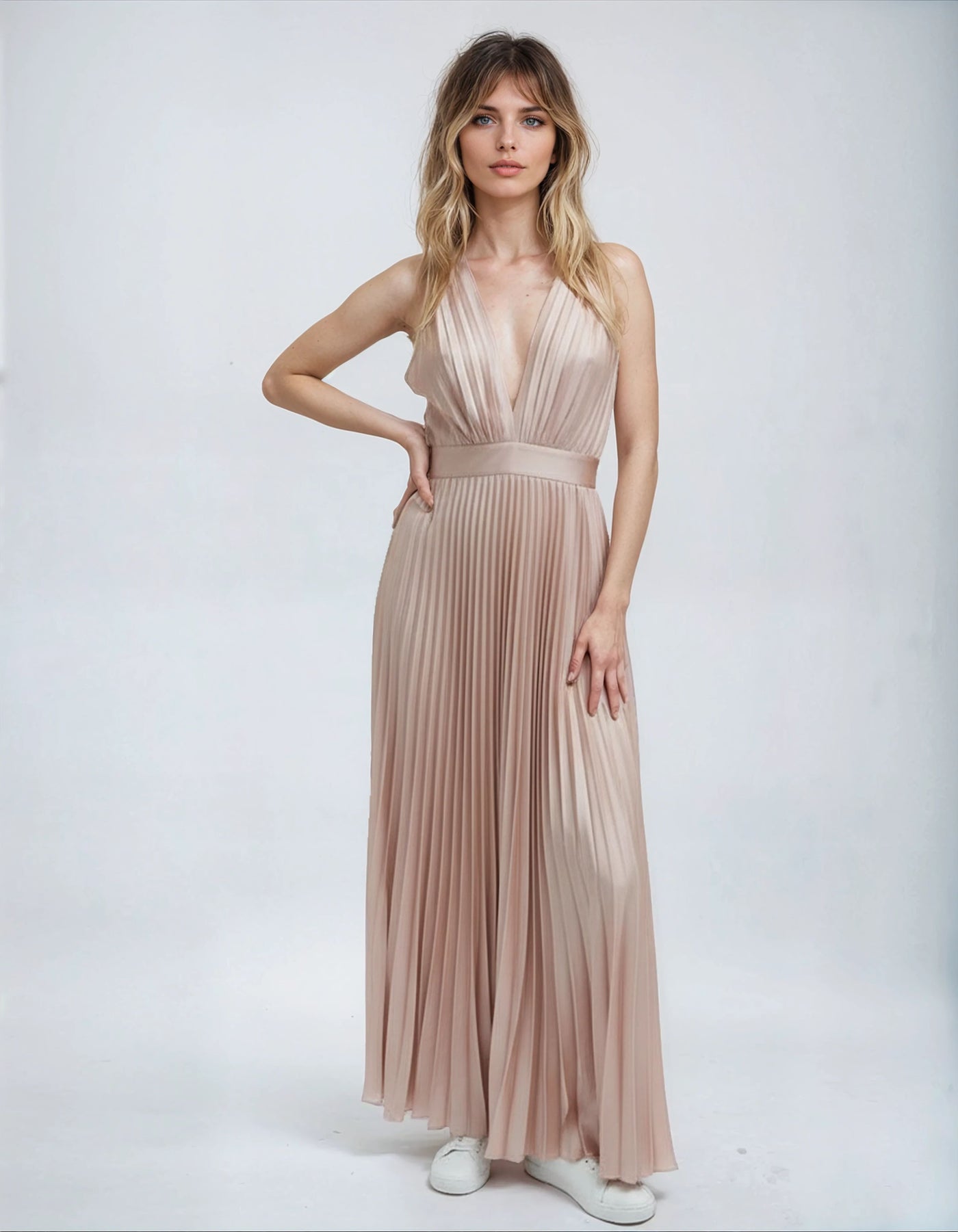Amelia™ Sleeveless Pleated Midi Dress